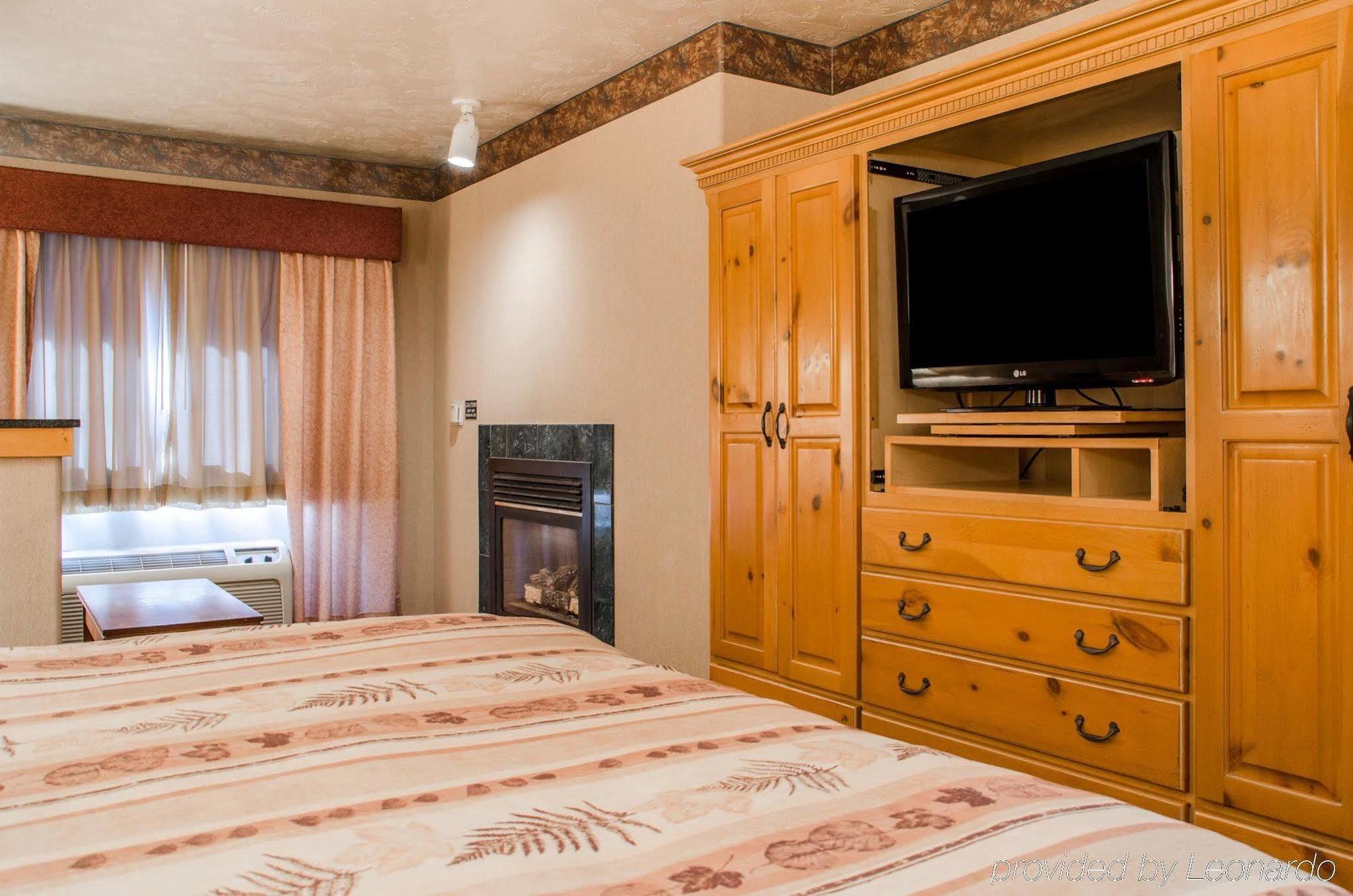 Motel 49'er & 3*